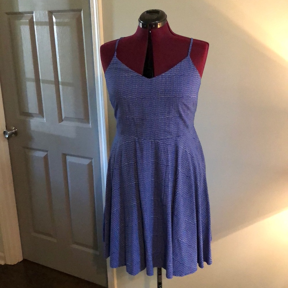 Gap fit and flare dress, never worn!